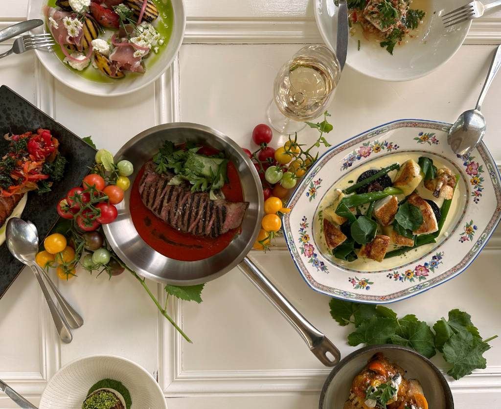 Dining at Gracie's Restaurant at Flowerdale Estate